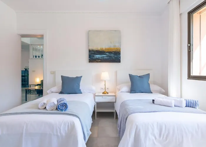 Villa Giovanni - Marbella Center - Heated Pool