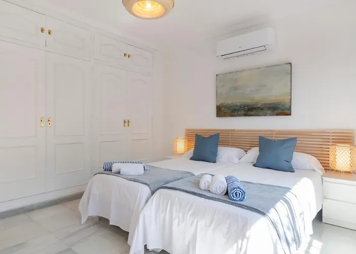 Villa Giovanni - Marbella Center - Heated Pool
