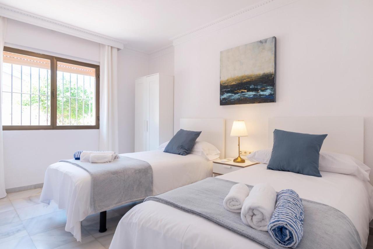 Giovanni - Center - Heated Pool Vil·la Marbella